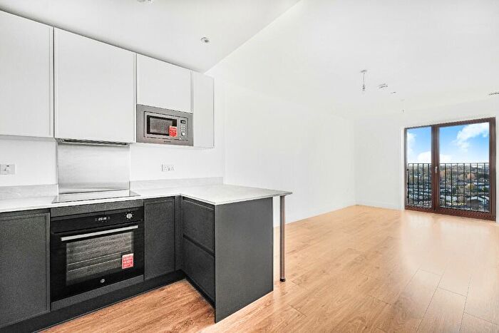 2 Bedroom Flat To Rent In Millbrook Studios, Burnt Mill, Harlow, Essex, CM20
