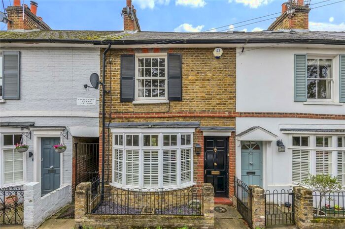 2 Bedroom House To Rent In Park Road, Esher, KT10