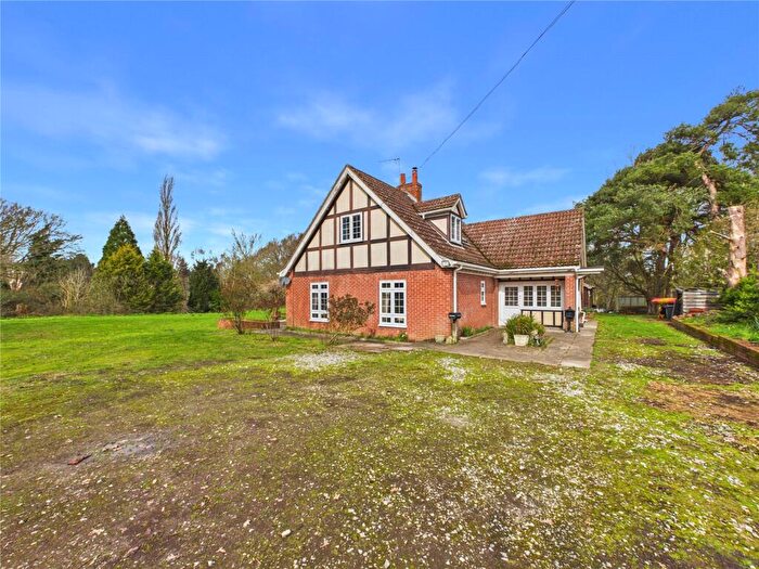 3 Bedroom Detached House For Sale In Purdis Road, Foxhall, Ipswich, Suffolk, IP10