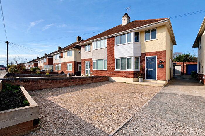 3 Bedroom Semi Detached House For Sale In Eliotts Drive, Yeovil, BA21