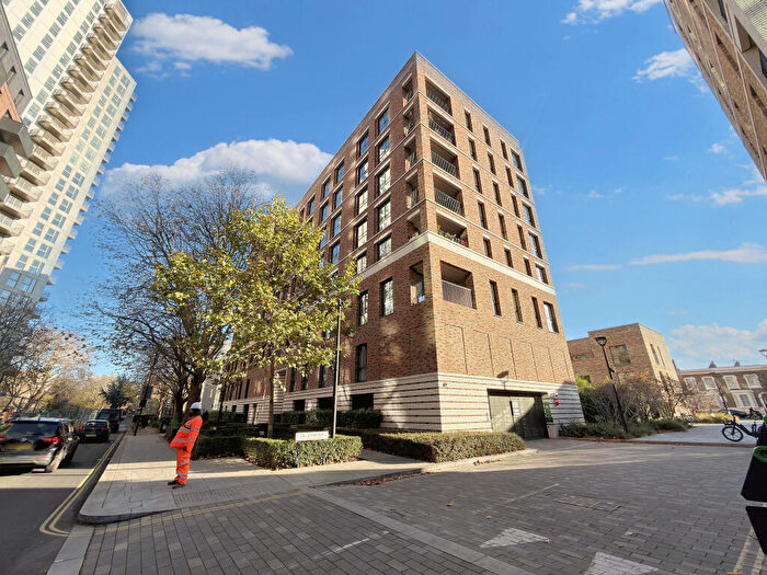 1 Bedroom Flat For Sale In Siddal Apartments, Heygate Street, Walworth, London, SE17