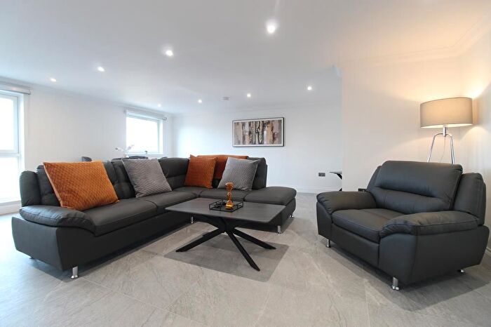 2 Bedroom Flat To Rent In Hydro House, Union Street, Aberdeen, AB10