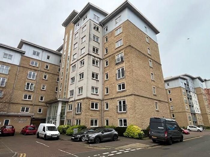 2 Bedroom Flat To Rent In Pilrig Heights, Edinburgh, EH6