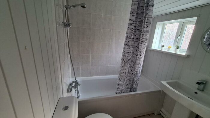 5 Bedroom Terraced House To Rent In Seaford Street, Shelton, Stoke-On-Trent, ST4