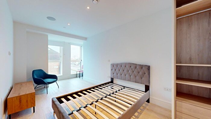 Studio To Rent In Beverley Way, New Malden, SW20