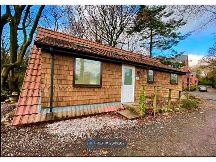 2 Bedroom Bungalow To Rent In Cedar Wood Court, Bolton, BL1