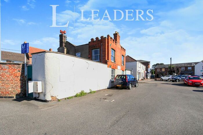 2 Bedroom Flat To Rent In Market Place, Donington, Spalding, PE11