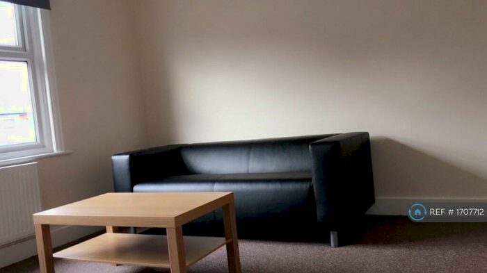 1 Bedroom Flat To Rent In St. Georges Road, Reading, RG30