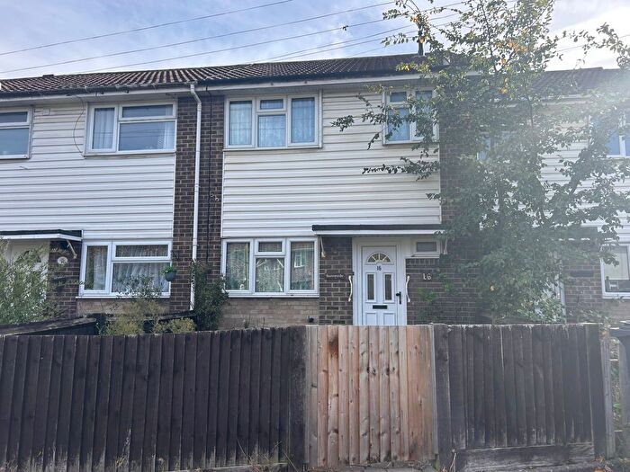 3 Bedroom Terraced House For Sale In Fraser Road, Gosport, PO13