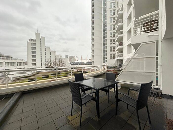 1 Bedroom Flat To Rent In Manchester Road, E14