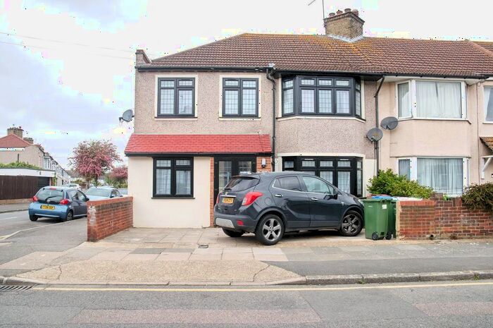 7 Bedroom End Of Terrace House To Rent In Church Road, Bexleyheath, DA7