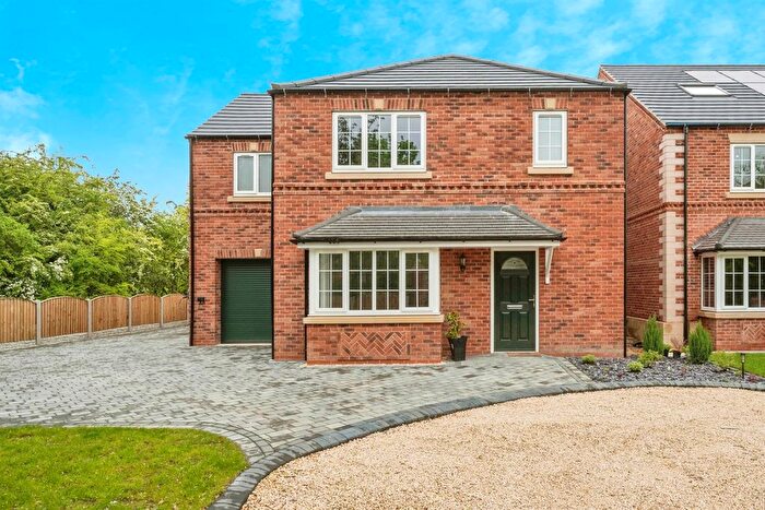 4 Bedroom Detached House For Sale In Cherry Blossom Court, Haxey, Doncaster, DN9