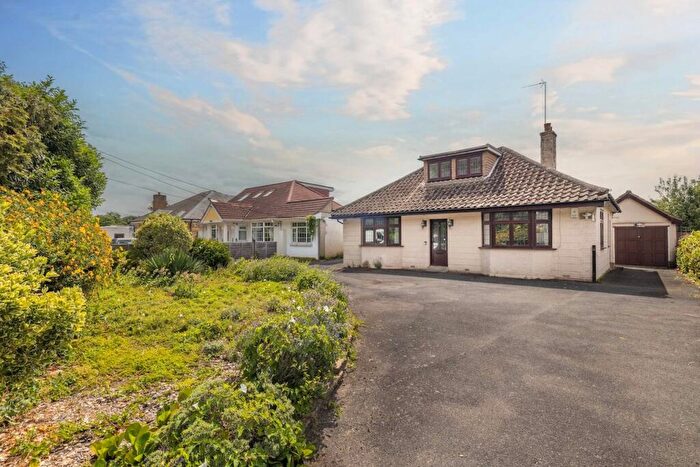 3 Bedroom Bungalow For Sale In Datchet Road, Horton, SL3