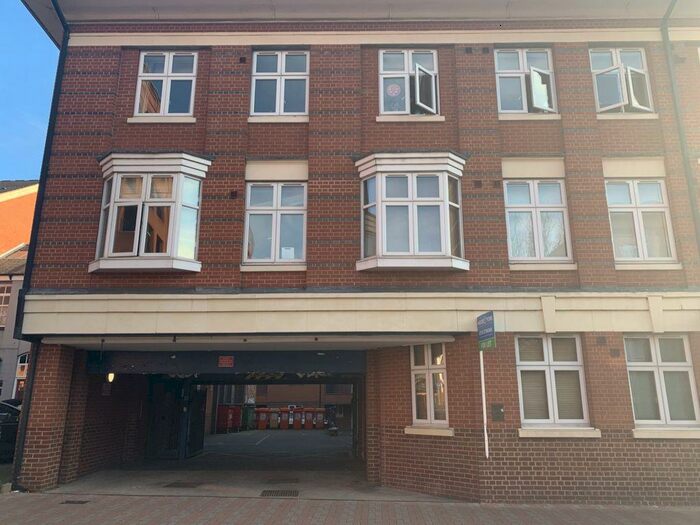 1 Bedroom Flat To Rent In York Road, Leicester, LE1