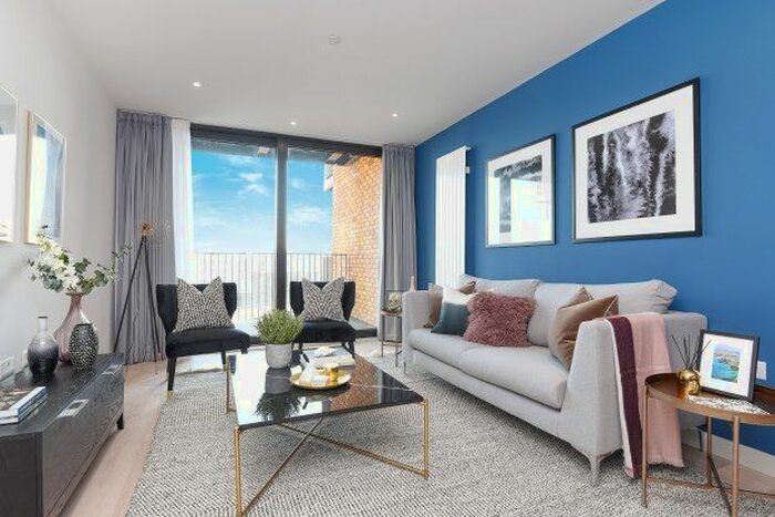 2 Bedroom Property To Rent In Rope Terrace, London, E16