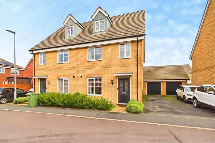 3 Bedroom Semi-Detached House To Rent In Orion Drive, Norwich, NR5