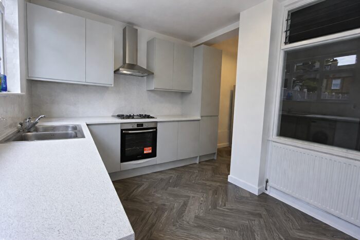 4 Bedroom Terraced House To Rent In London, E6
