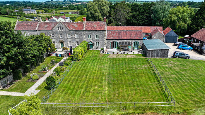 5 Bedroom Farm House For Sale In Pecking Mill, Evercreech, BA4