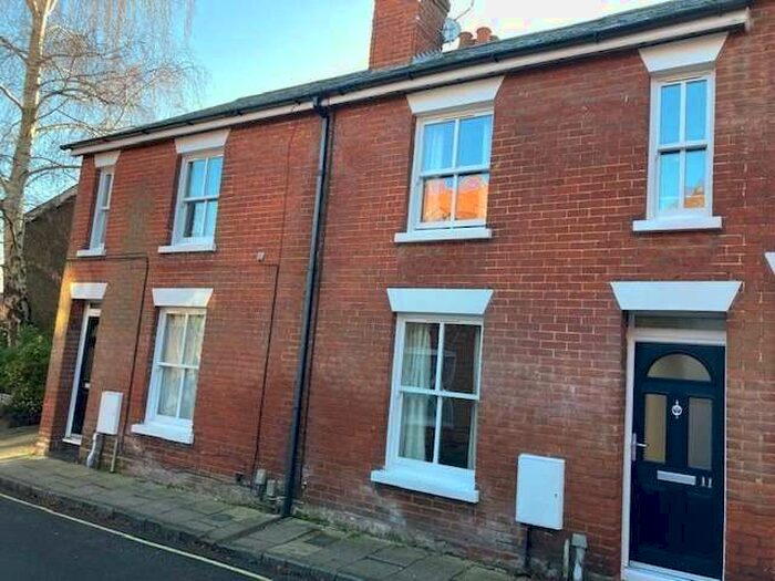 2 Bedroom Terraced House To Rent In Portersbridge Street, Romsey, SO51