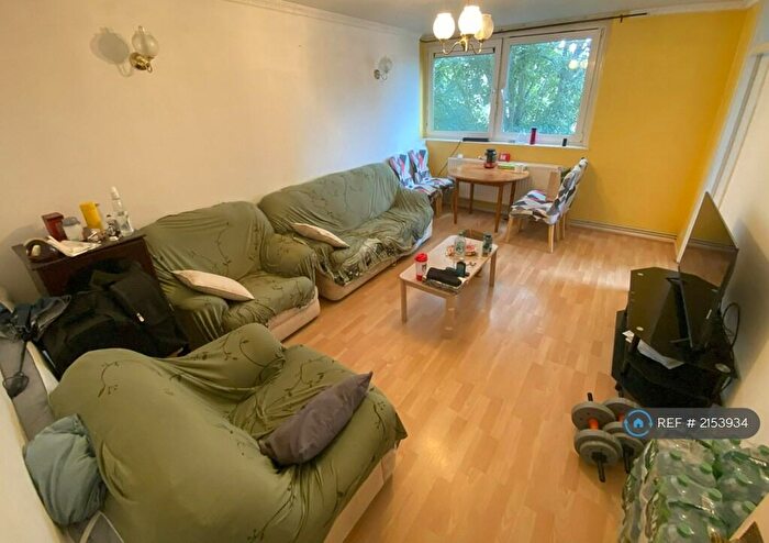 2 Bedroom Flat To Rent In Georges Road, Islington, N7