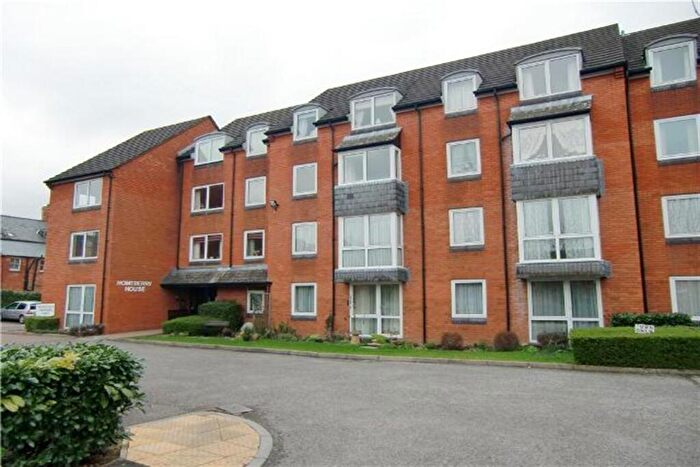 1 Bedroom Retirement Property To Rent In Homeberry House, Ashcroft Gardens, Cirencester, GL7
