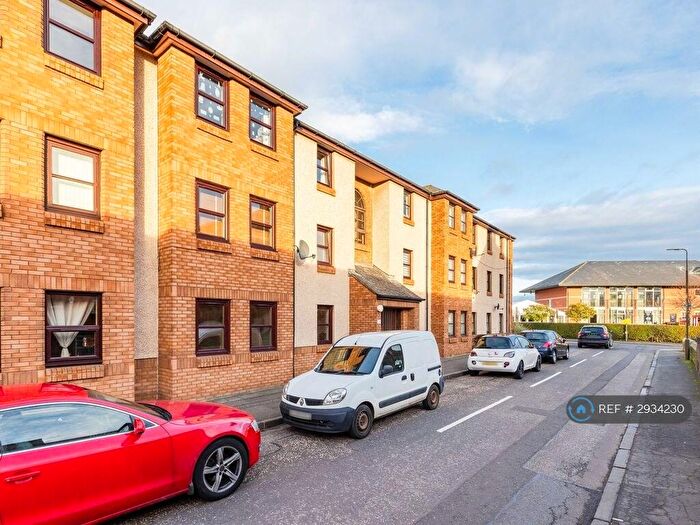 2 Bedroom Flat To Rent In The Paddock, Musselburgh, EH21