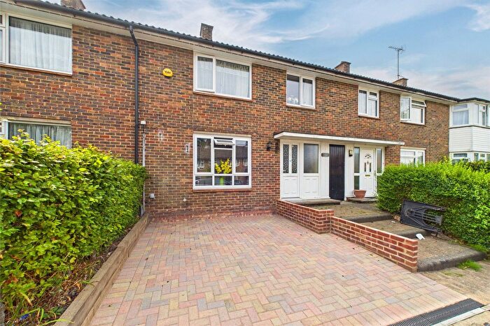 3 Bedroom Terraced House For Sale In Kibble Green, Bracknell, Berkshire, RG12