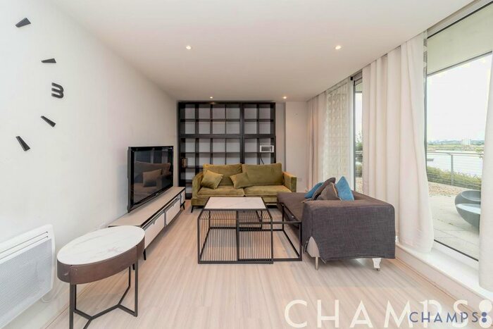 2 Bedroom Flat To Rent In Fathom Court, Basin Approach, London, E16