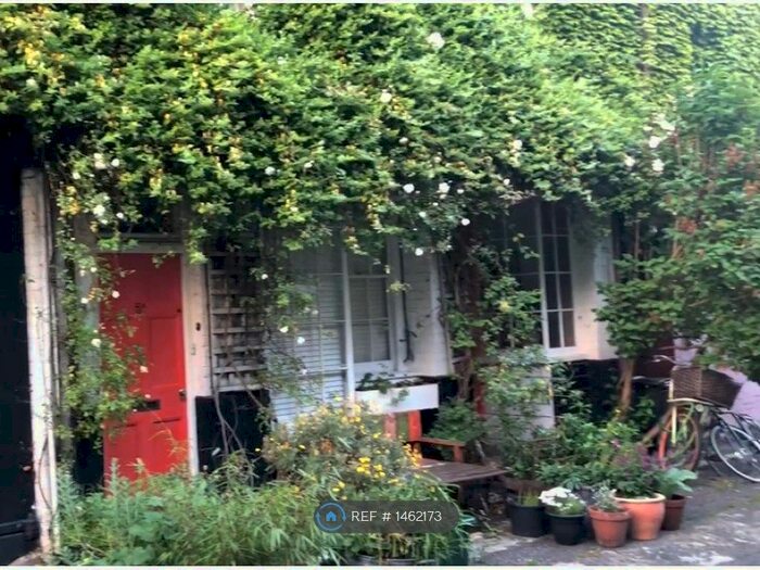 1 Bedroom Flat To Rent In Doughty Mews, London, WC1N