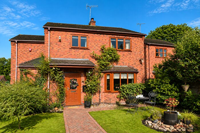 4 Bedroom Detached House For Sale In Mill Road, Bronington, SY13