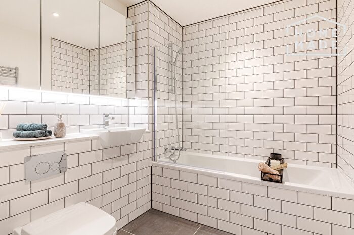 1 Bedroom Flat To Rent In Platform_ In Sheffield, S1