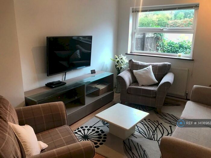 1 Bedroom Flat To Rent In Quayside, Newcastle Upon Tyne, NE6