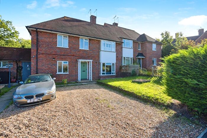 2 Bedroom Maisonette For Sale In Rickford Hill, Worplesdon, Guildford, Surrey, GU3