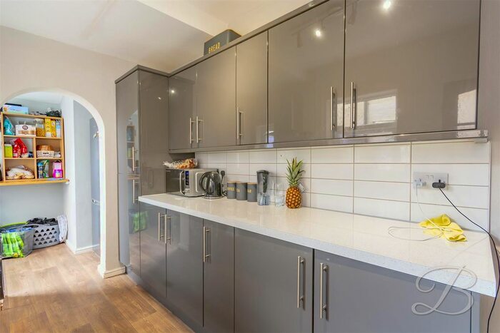 2 Bedroom Terraced House To Rent In Albion Street, Mansfield, NG19