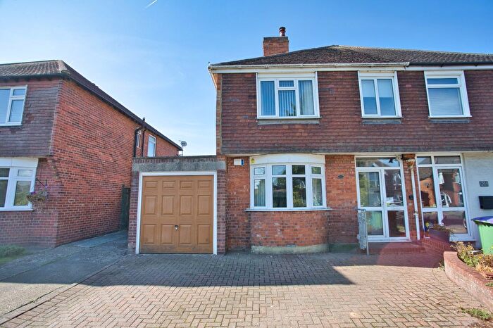 3 Bedroom Semi-Detached House For Sale In Shorncliffe Road, Folkestone, Kent, CT20