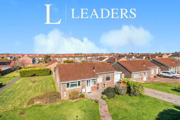 3 Bedroom Bungalow To Rent In Anderida Road, BN22