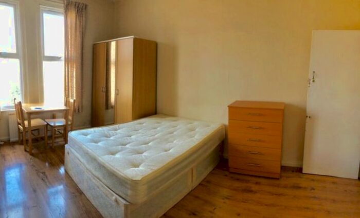 1 Bedroom Property To Rent In Homerton High Street, London, E9
