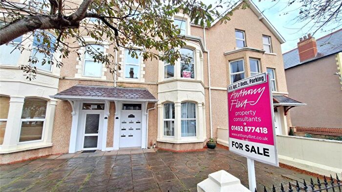 2 Bedroom Apartment For Sale In Chapel Street, Llandudno, Conwy, LL30