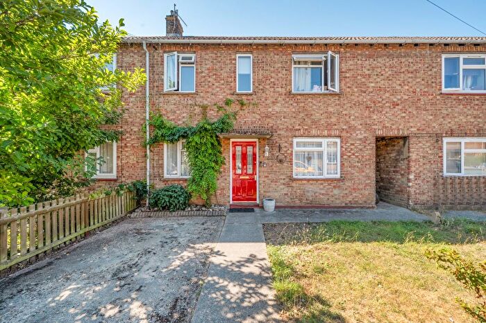 3 Bedroom Terraced House For Sale In Springhead Road, Faversham, Kent, ME13
