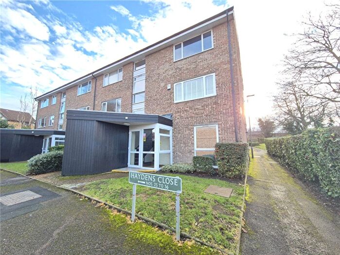 1 Bedroom Flat For Sale In Haydens Close, Orpington, Kent, BR5