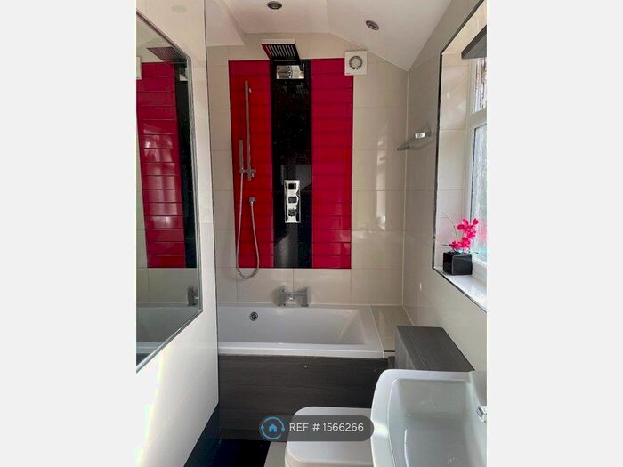 4 Bedroom Flat To Rent In Murchison Road, London, E10