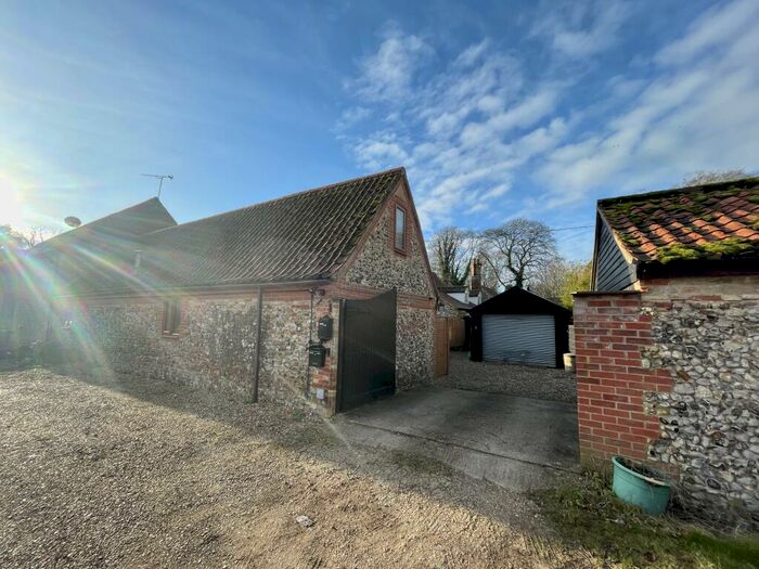 2 Bedroom Barn To Rent In Brandon Road, Hilborough, Thetford, IP26