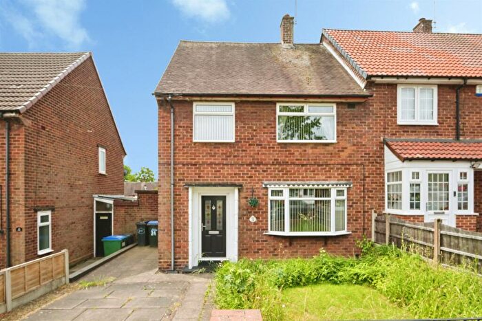3 Bedroom Semi-Detached House For Sale In Highfield Road, Great Barr, Birmingham, B43