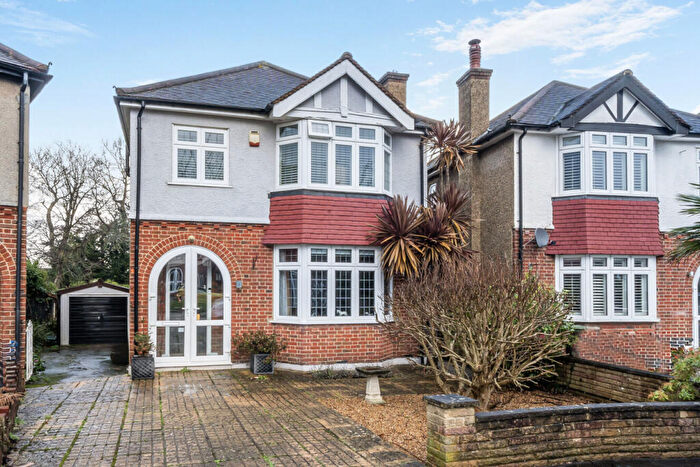 3 Bedroom Detached House For Sale In Graham Close, Shirley, Croydon, CR0