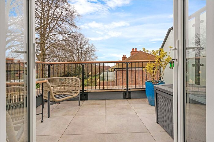 3 Bedroom Detached House For Sale In Redcliffe Place, Tunbridge Wells, Kent, TN2