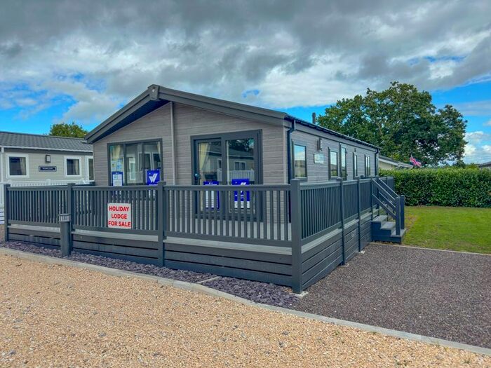 3 Bedroom Park Home For Sale In Bowdens, Langport, TA10