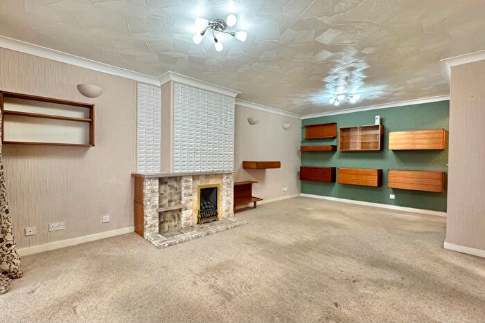 2 Bedroom Semi-Detached Bungalow For Sale In St John's Road, Locks Heath, SO31