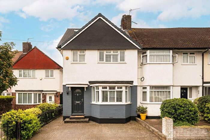 4 Bedroom Terraced House For Sale In Westdean Avenue, London, SE12
