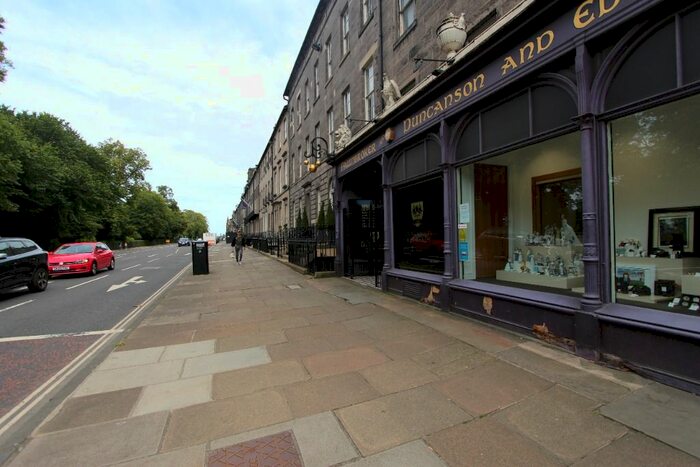 2 Bedroom Flat To Rent In Queen Street, New Town, Edinburgh EH2