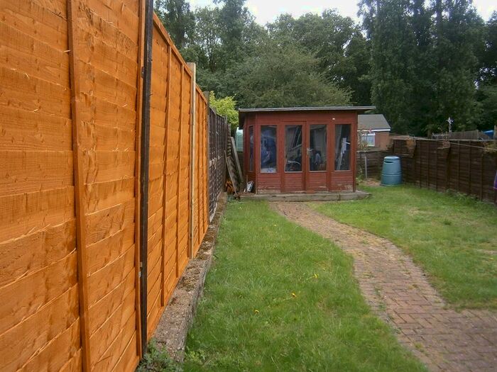 2 Bedroom Flat To Rent In Doreen Avenue, Kingsbury, London, NW9